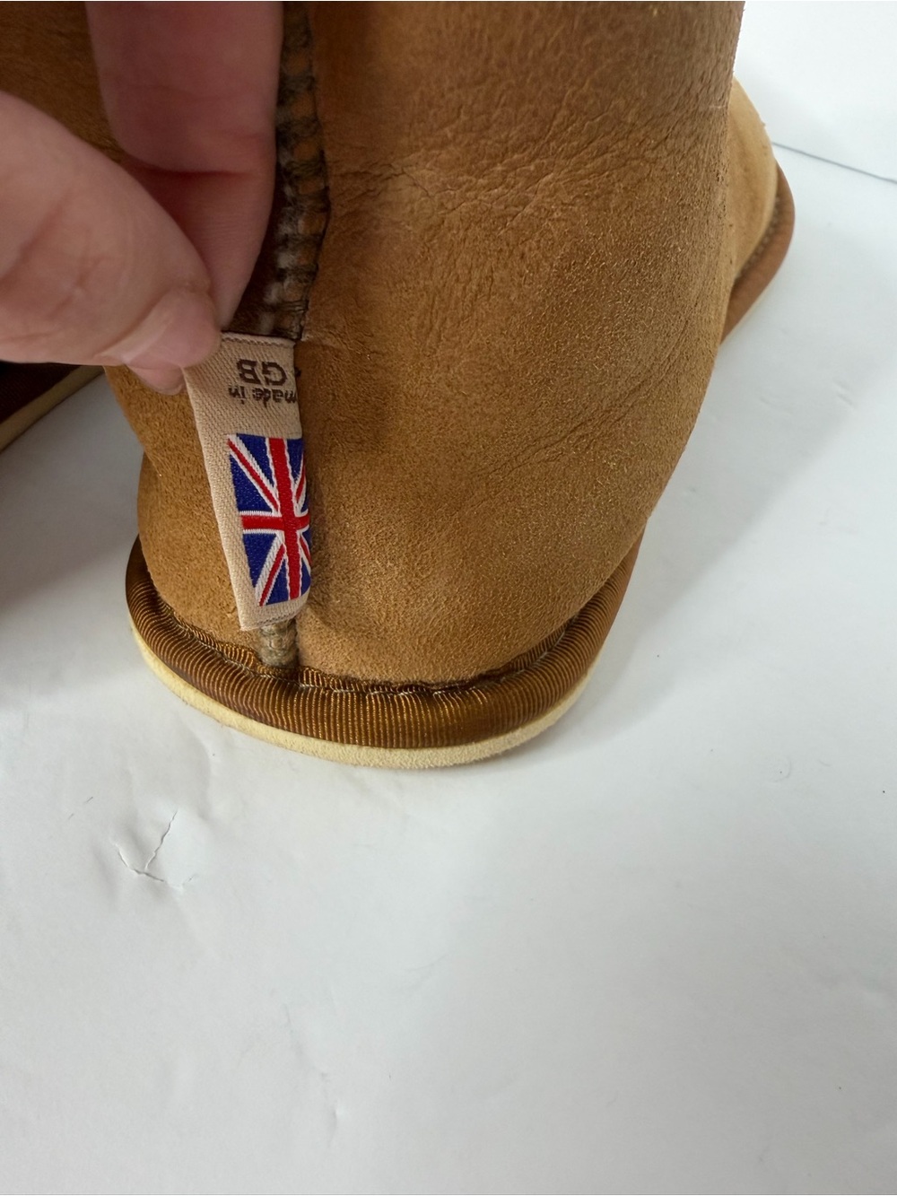 Celtic & Co Shearling Bootee sheepskin Slippers Size US 9 - MRSP $160 - Picture 8 of 11